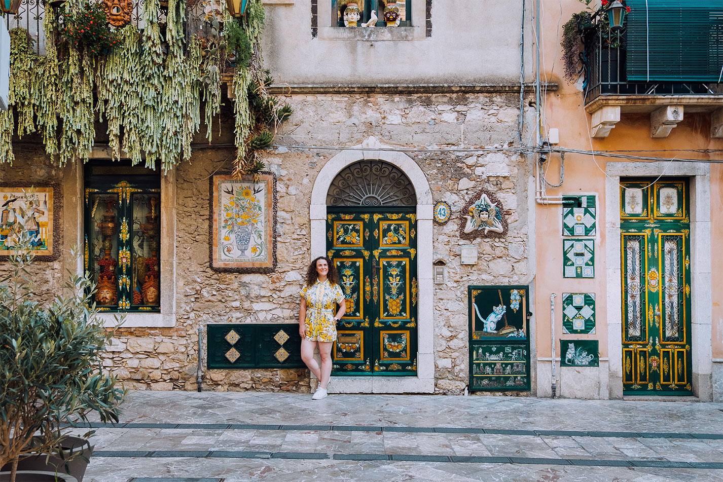 Italian Lessons Online – Intrepid Italian 30 Day Articles and Agreement Challenge (A1-B1) Italian Lessons Online – Intrepid Italian 30 Day Articles and Agreement Challenge (A1-B1)